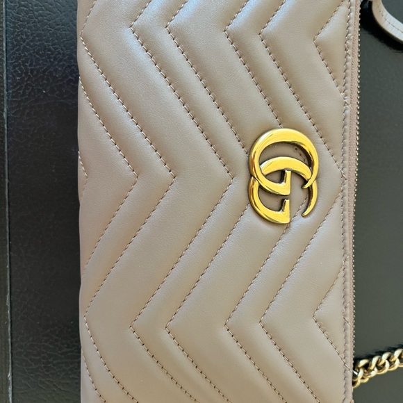 Authentic Gucci Marmont Wallet on a Chain - Picture 6 of 12
